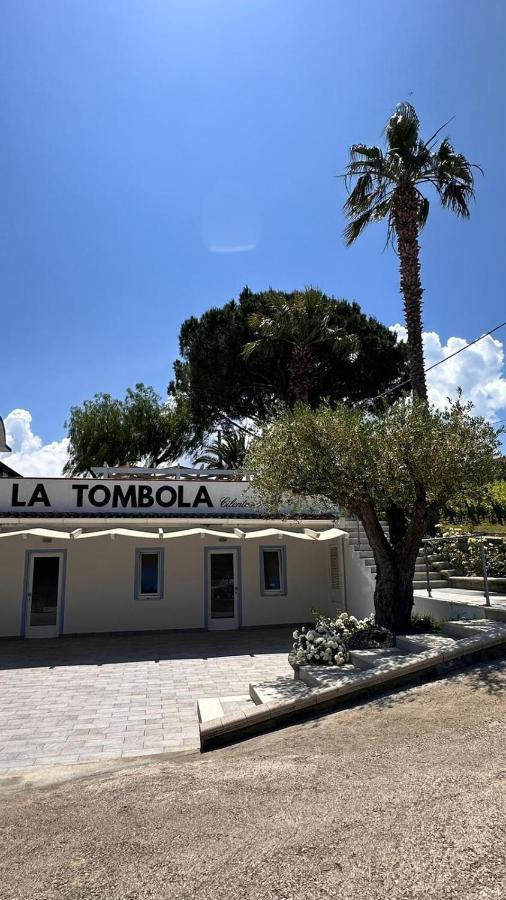 Hotel La Tombola อากรอโปลี ภายนอก รูปภาพ